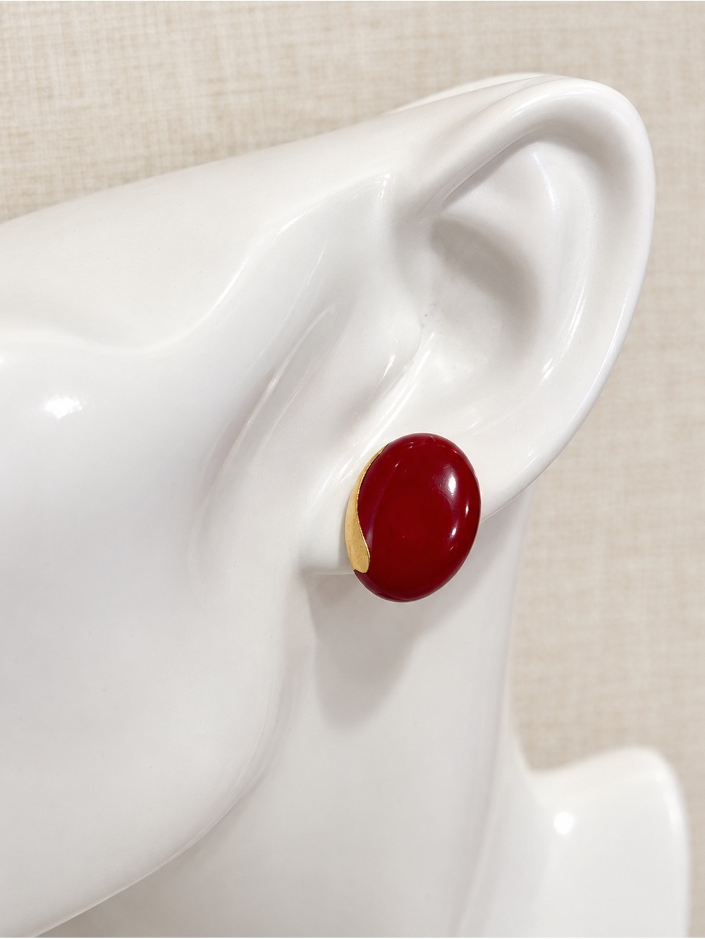 VINTAGE Red & Gold Stud Earrings